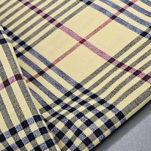 👉 London Elegance - britanski tartan v bež, črnih in rdečih tonih - dekorativna tkanina (širina 2,80 m, 205 g/m²) 1 kg / 14,50 €