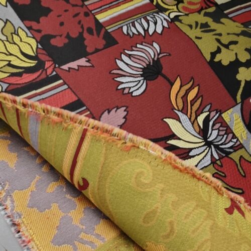Žakard - orientalski patchwork v rdeče-zlatih tonih