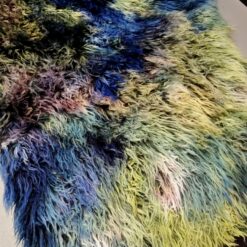 Prelivajoče večbarvno dolgodlako umetno krzno - razkošen barvni efekt