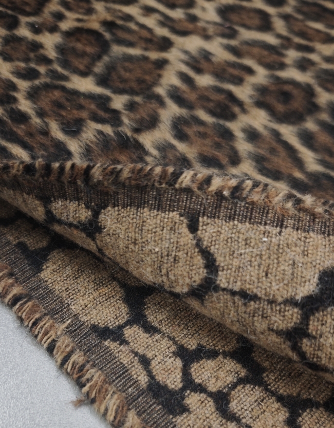 🌟 Savana Leopard – rjavo umetno krzno