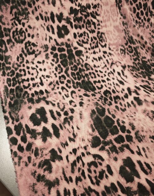 Lahka elastična jersey pletenina z leopardjim potiskom - roza/črna